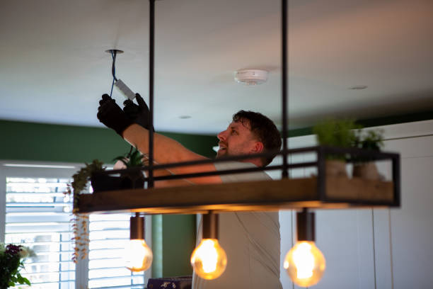 Professional Electrician in Tampa, FL