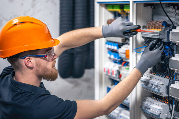 Best Commercial Electrician Services  in Tampa, FL
